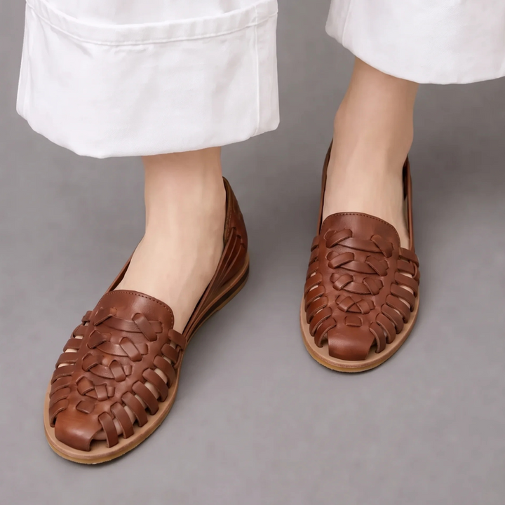 Lynn | Woven Flats